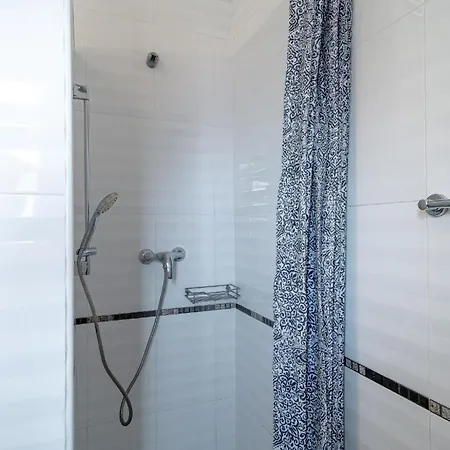 بيت للعطل Mit Privatpool Fuer 5 Personen Ca 100 Qm In Nerja, Andalusien Costa Del Sol *