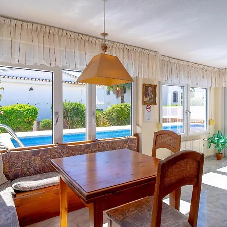 بيت للعطل Mit Privatpool Fuer 5 Personen Ca 100 Qm In Nerja, Andalusien Costa Del Sol *