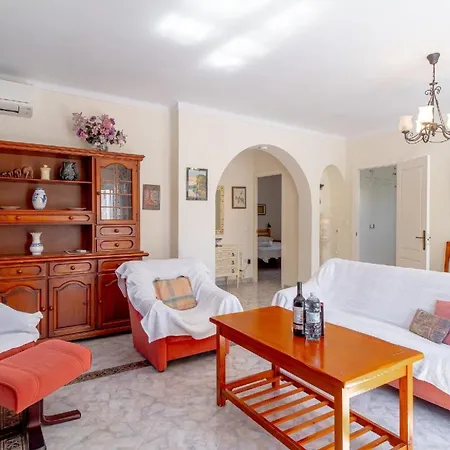 펜션 Mit Privatpool Fuer 5 Personen Ca 100 Qm In Nerja, Andalusien Costa Del Sol *